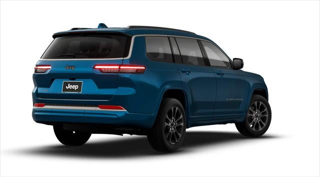 2026 Jeep Grand Cherokee — side profile view