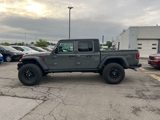 2020 Jeep Gladiator — rear three-quarter view