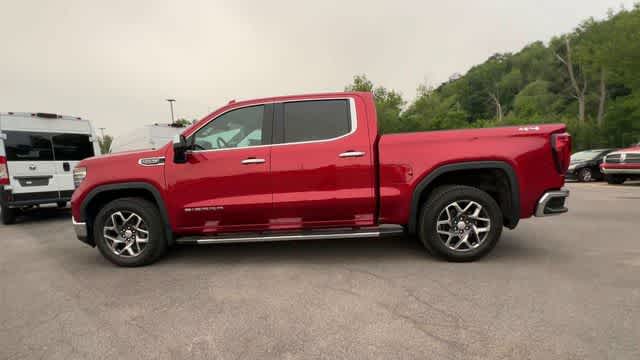 2024 GMC Sierra 1500 — detail view