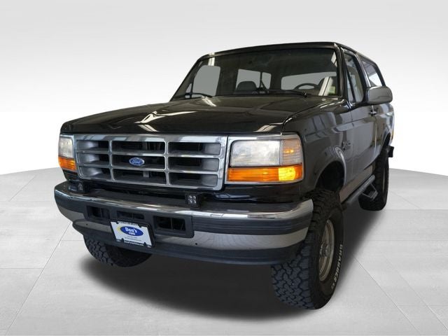 1996 Ford Bronco Eddie Bauer in Black — front three-quarter view