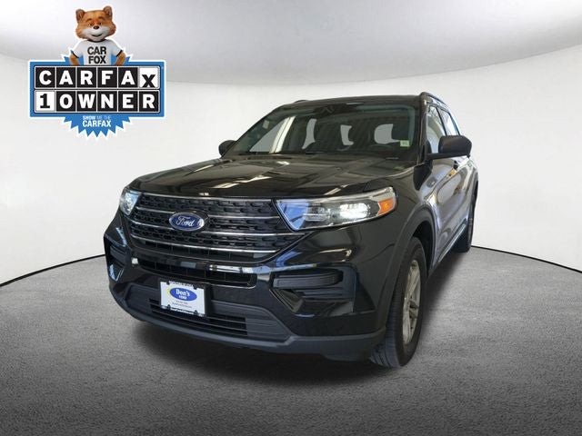 2023 Ford Explorer XLT in Black Metallic — front three-quarter view