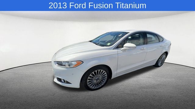 2013 Ford Fusion — interior view