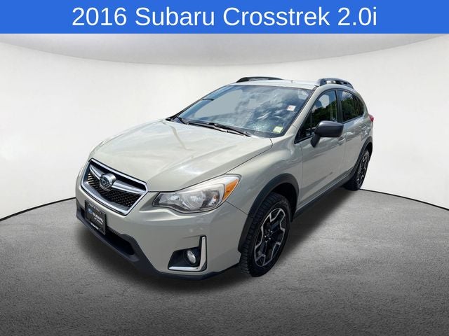 2016 Subaru Crosstrek 2.0i in Desert Khaki — front three-quarter view